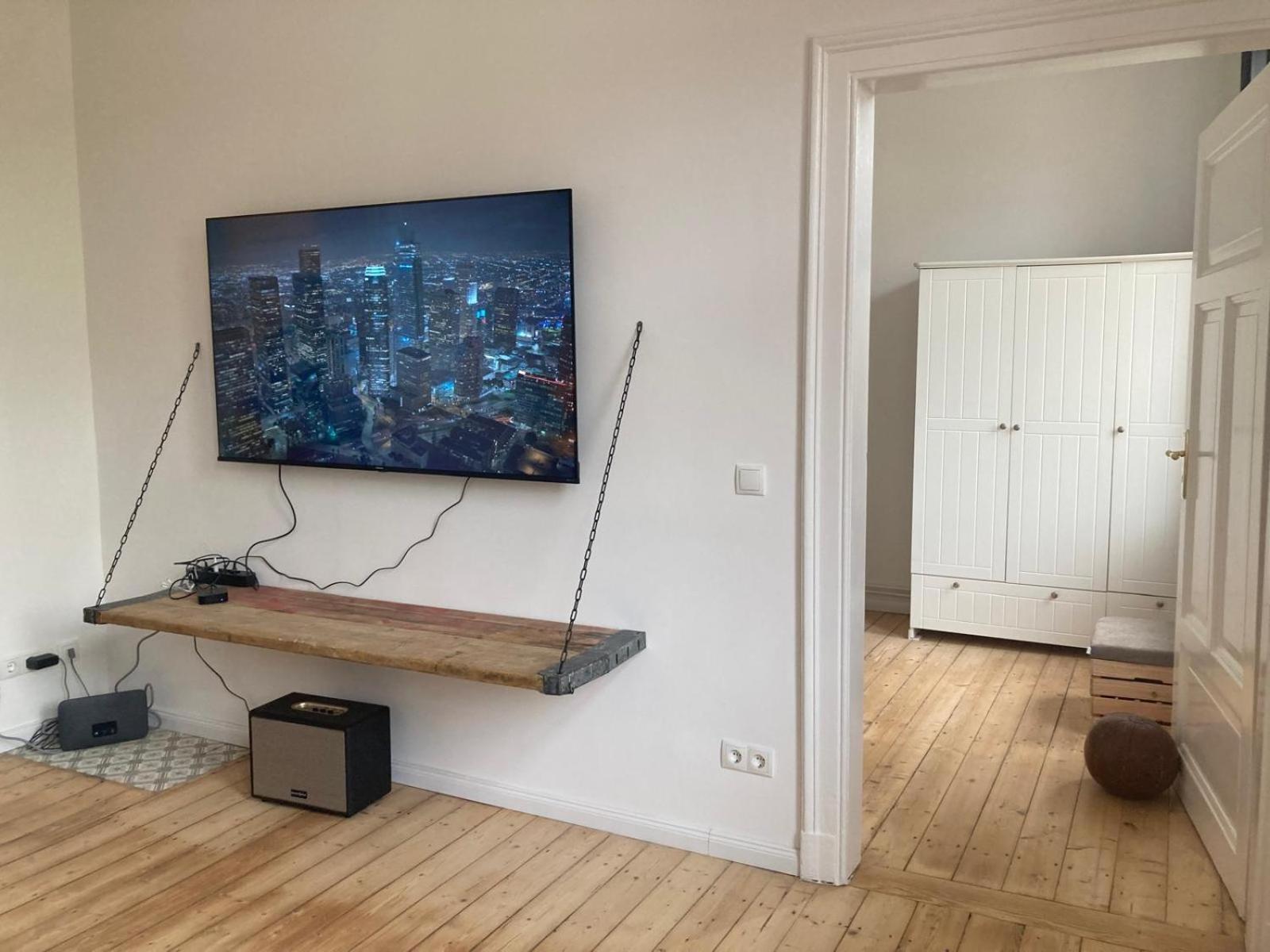 2 Zi Whg Zentral, Altbau, Renoviert 4P Lejlighed Hannover Eksteriør billede